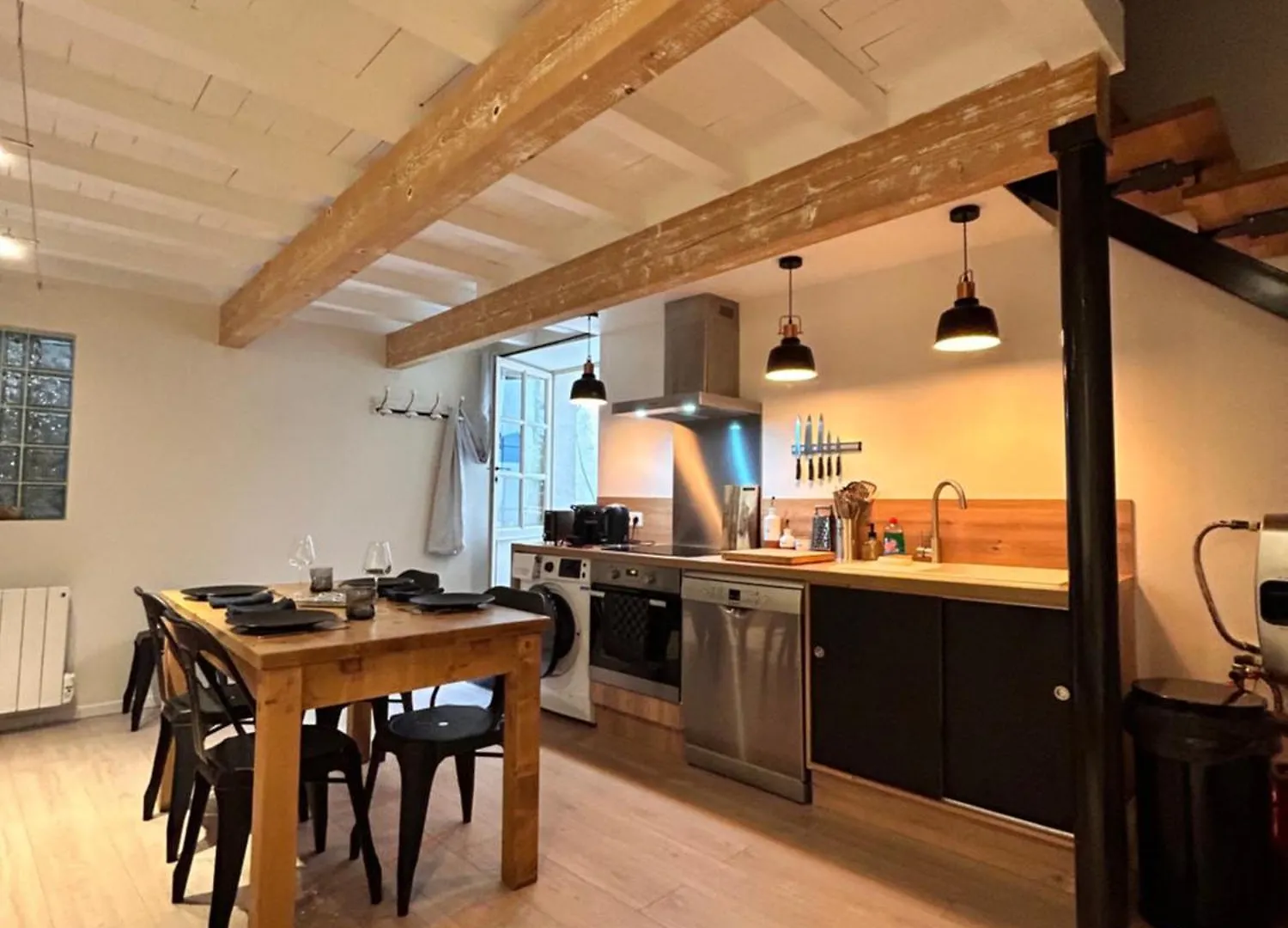Duplex Centre Historique Arles Apartment 0*,  France